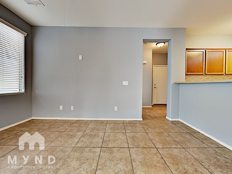 Building Photo - 3694 E Yeager Dr