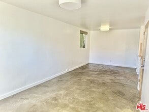 Building Photo - 511 Rialto Ave