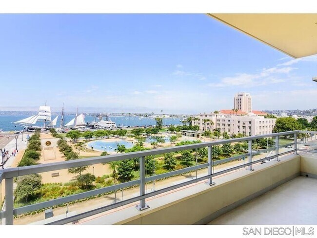 Building Photo - 1431 Pacific Hwy