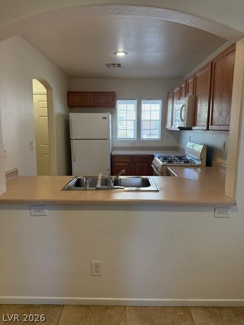 Building Photo - 6249 Humus Ave