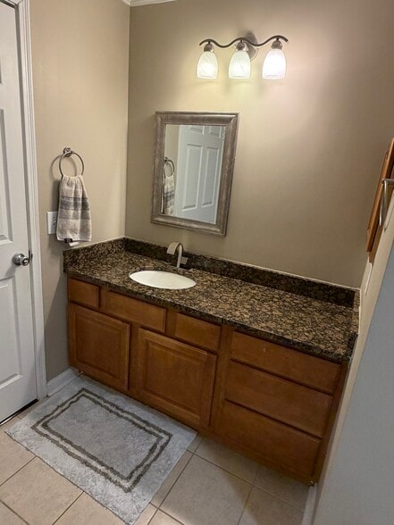 Building Photo - 3313 Wyndham Cir