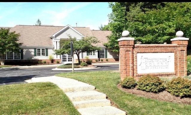 Building Photo - 2024 Gov Thomas Bladen Way