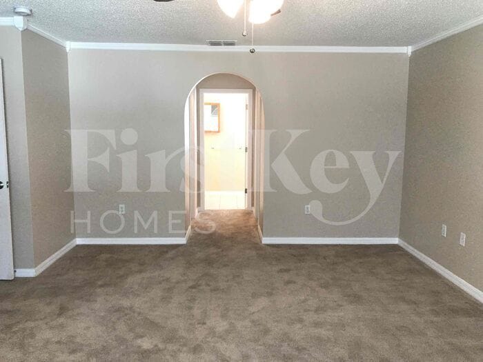 Building Photo - 6430 Gondola Dr
