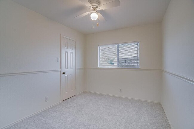 Building Photo - 12920 Latchwood Ln