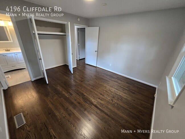 Building Photo - 4196 Cliffdale Rd