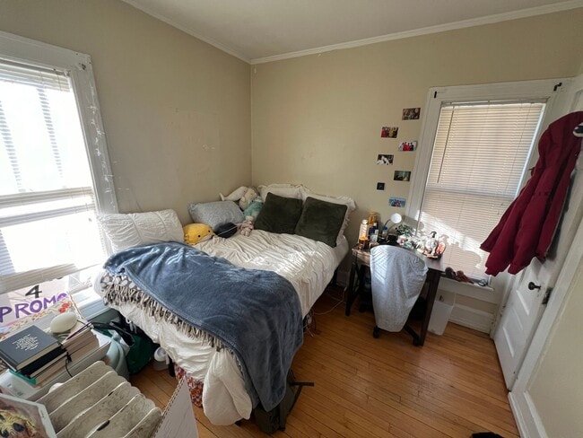 Building Photo - 2937 N Frederick Ave