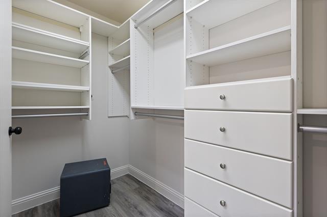 Building Photo - 5020 Thunder Rd