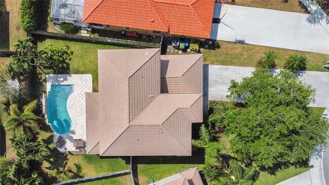 Building Photo - Elm Grove Road, Weston, FL 33327 - 4 BR 3 BA single-family home