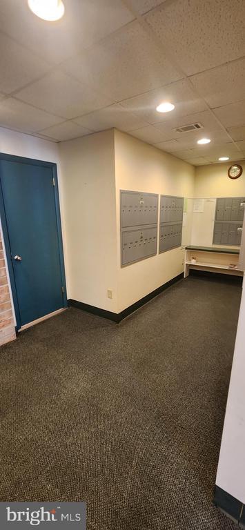 Building Photo - 1375 Pershing Blvd