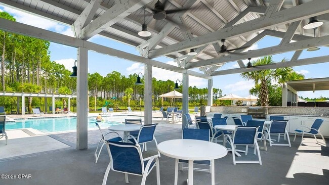 Building Photo - 444 Melrose Wy