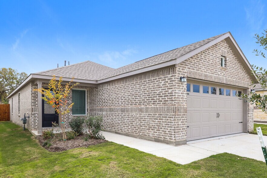 Building Photo - 124 Arbor Hls Rd