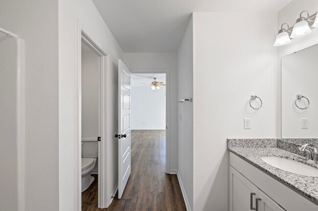 Building Photo - 523 Alex Jordan Dr.