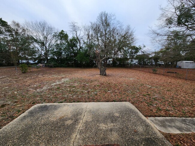 Building Photo - WELMAR