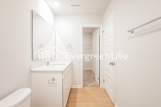 Building Photo - 17759 TIPPER LN