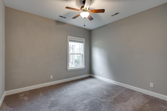 Building Photo - 3 bedroom home in Creekside at Hampton Meadows!