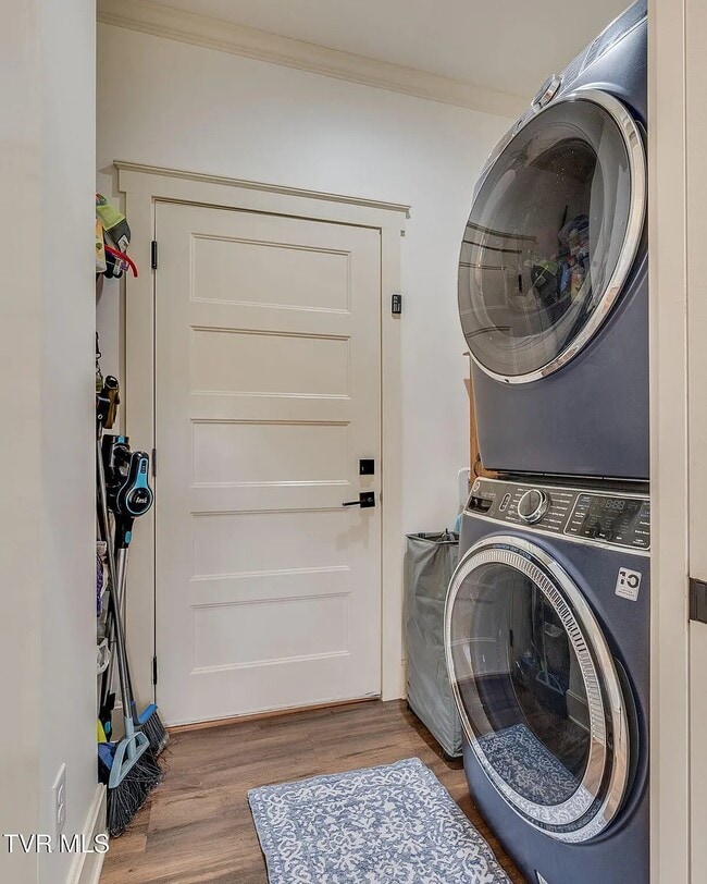 Building Photo - 1007 Shadyside Dr