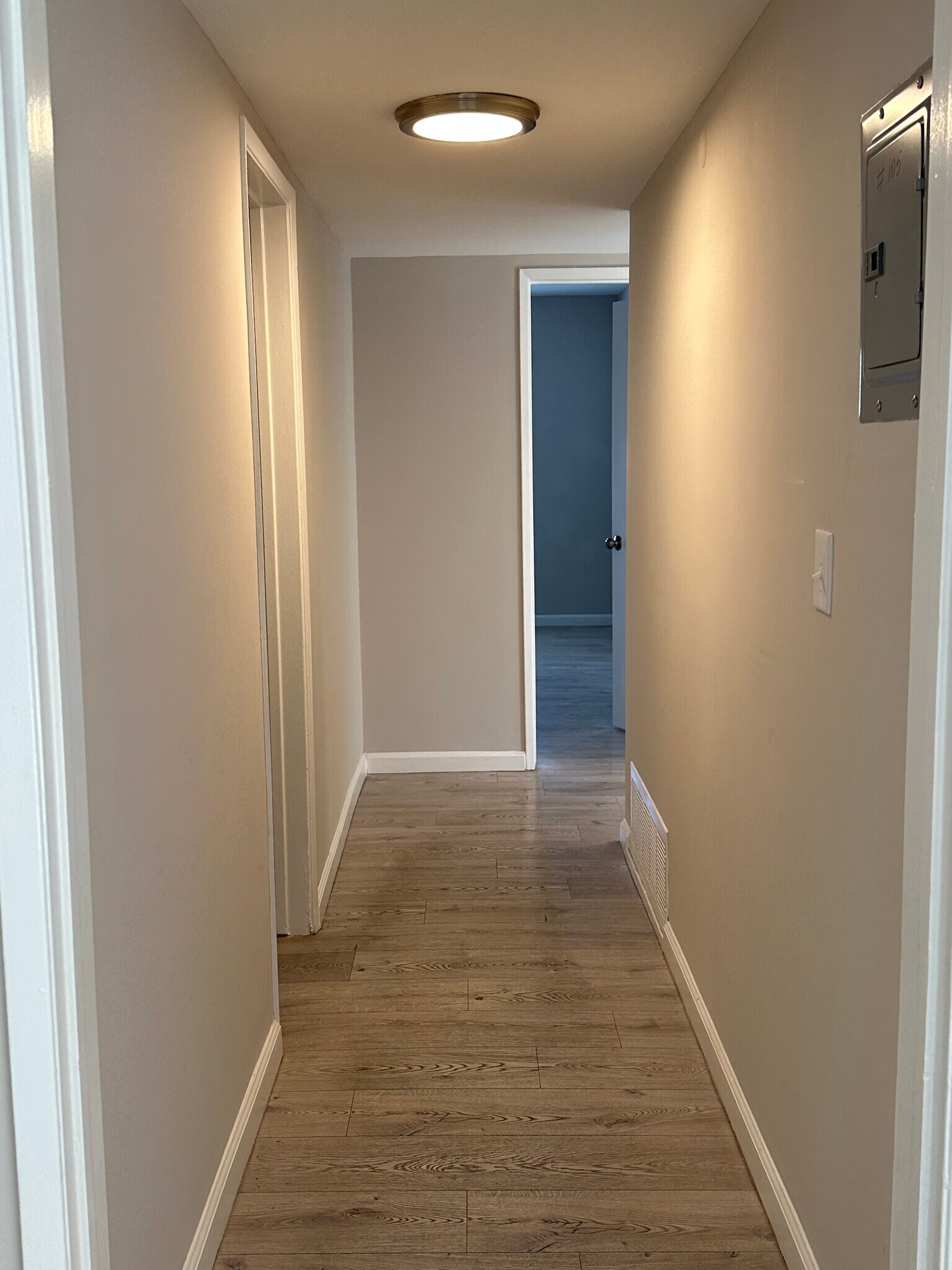 Building Photo - 2020 Preuss Rd