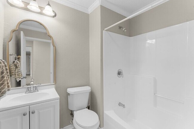 Building Photo - 7304 Claudia's Way