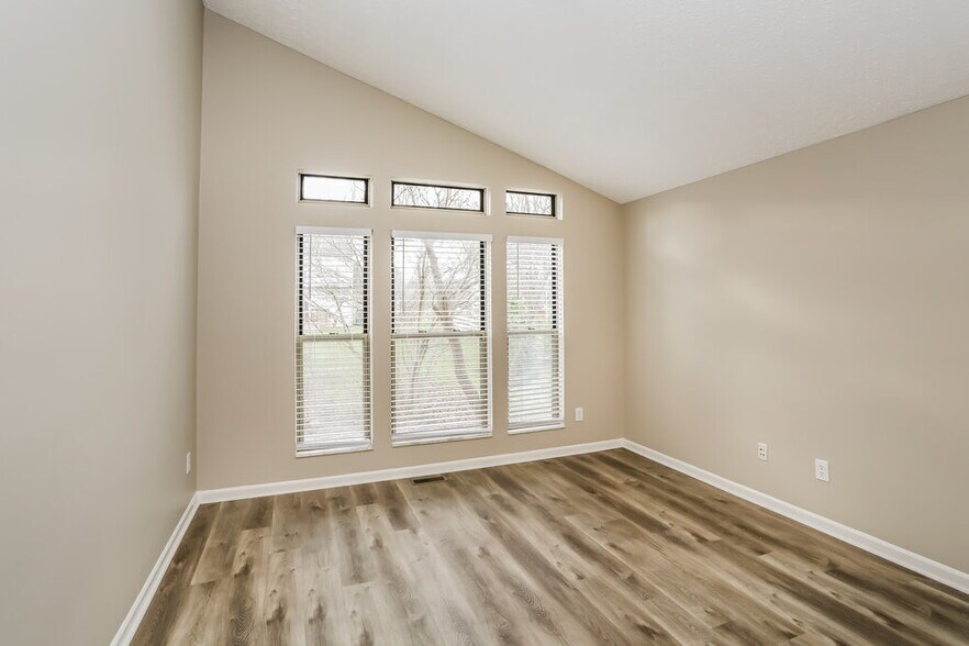 Building Photo - 5815 Castleknock Rd