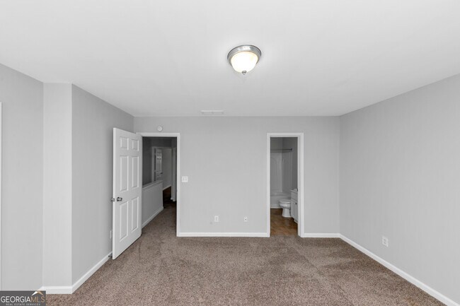 Building Photo - 735 Crestwell Cir