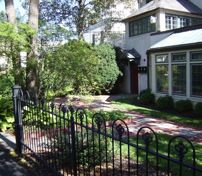 Building Photo - 7900 Germantown Ave