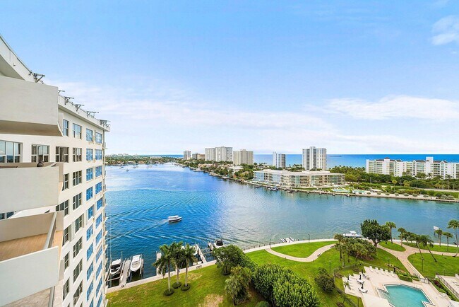 Building Photo - 875 E Camino Real