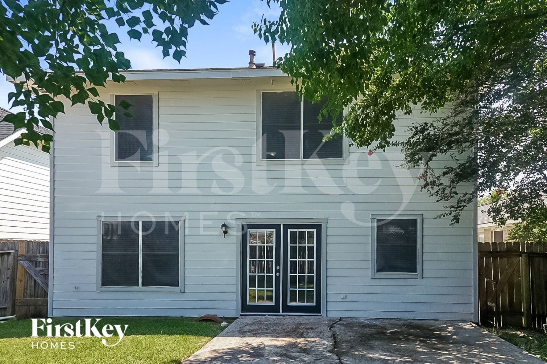 Building Photo - 7311 Village Lake Dr