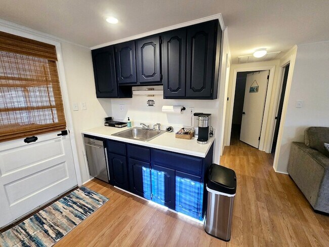 Building Photo - 68 Southern Blvd