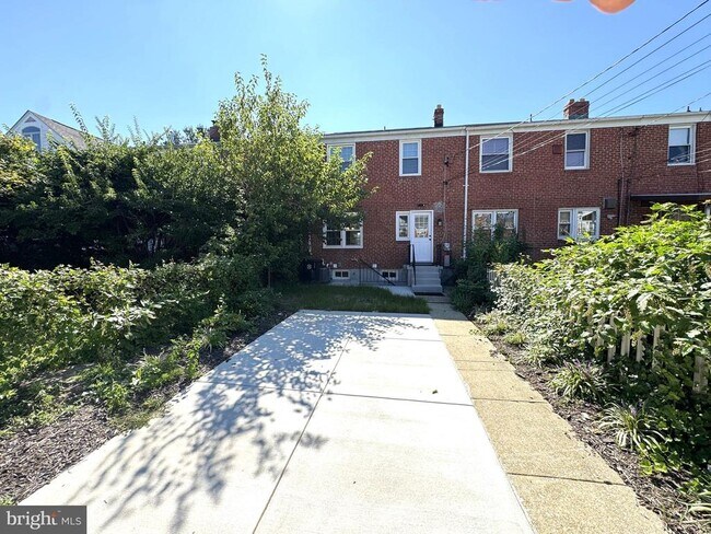 Building Photo - 8130 Loch Raven Blvd