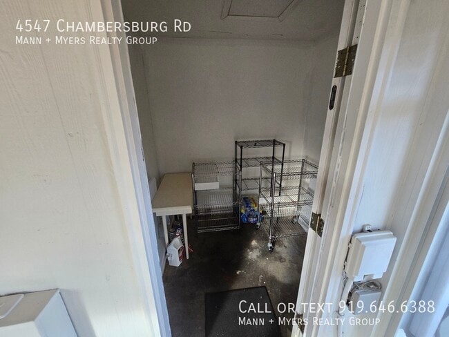 Building Photo - 4547 Chambersburg Rd