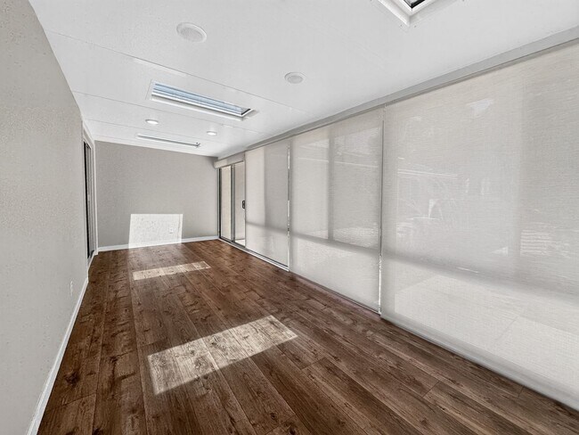 Building Photo - Gorgeous 4 Bedroom PLUS Spacious Bonus Room with Pool in Desired Alamo Neighborhood Available Now!