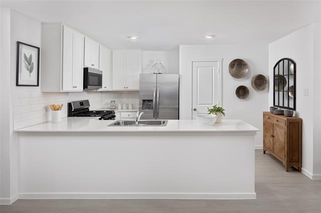 Building Photo - 15237 Grappling Irons Ln