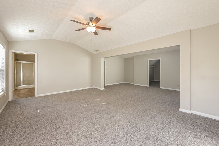 Building Photo - 3854 Sagebrush Ln