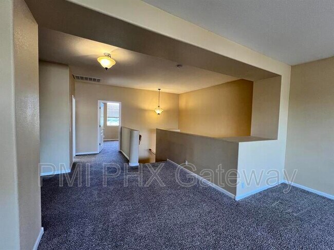 Building Photo - 1764 E Cotton Ct