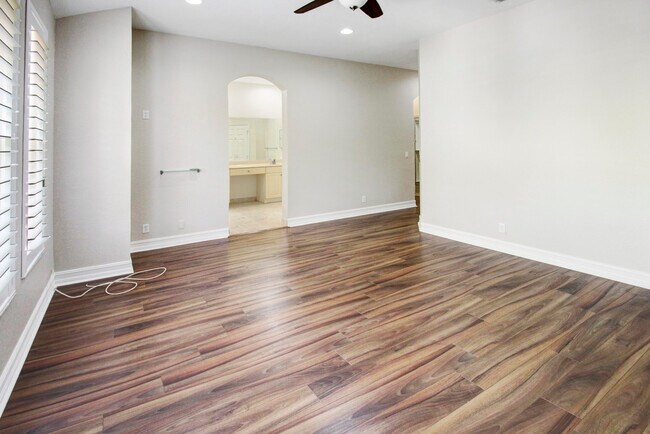 Building Photo - 5794 NW 119th Terrace
