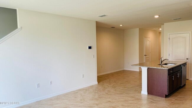 Building Photo - 8 Bella Oaks Dr