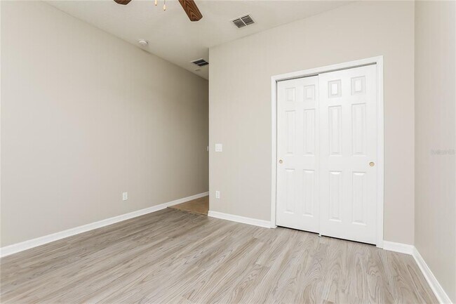 Building Photo - 1821 Candlenut Cir