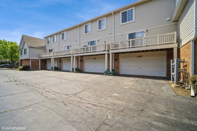Building Photo - 3388 Sanctuary Dr