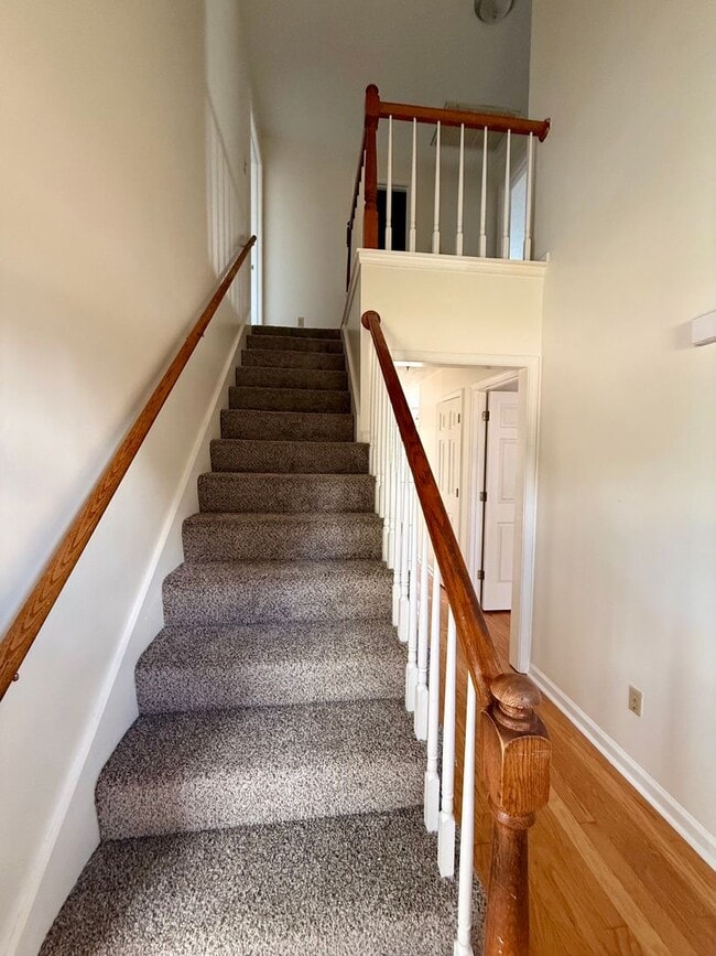 Building Photo - 112 Foxworth Dr