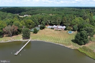 Building Photo - 9338 Bantry Rd