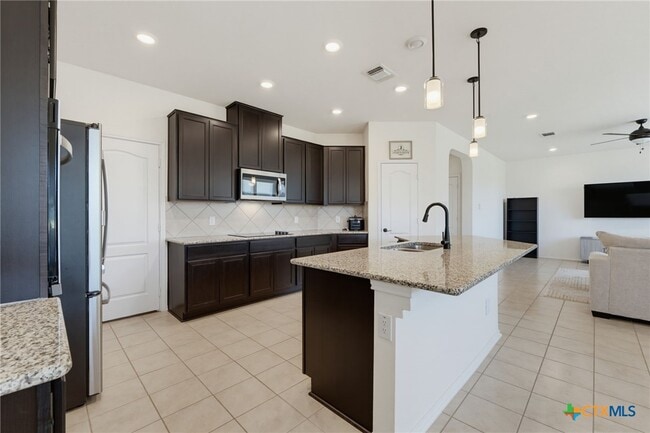 Building Photo - 1309 Long Crk Ln