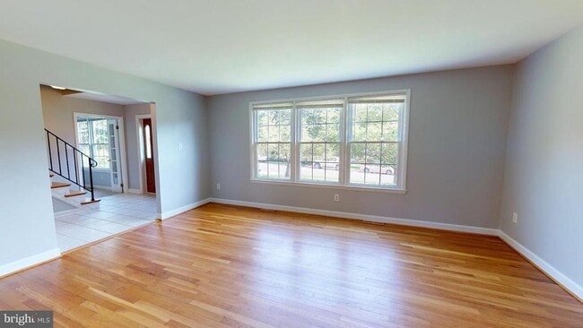 Building Photo - 2527 Bull Run Ct