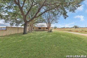 Building Photo - 795 TX-16