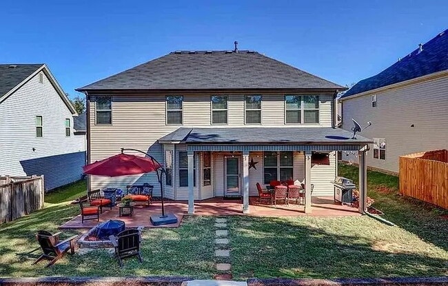 Building Photo - "Spacious 4-Bed Oasis with 2.5 Baths in Charming Simpsonville – 2400 Sq Ft of Comfort Awaits!"