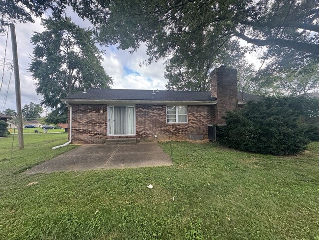 Building Photo - 3512 Ridgeway Ave