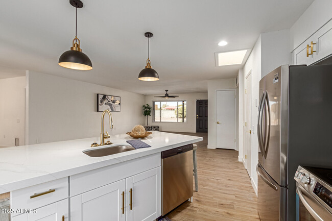 Building Photo - 9339 W Spanish Moss Ln