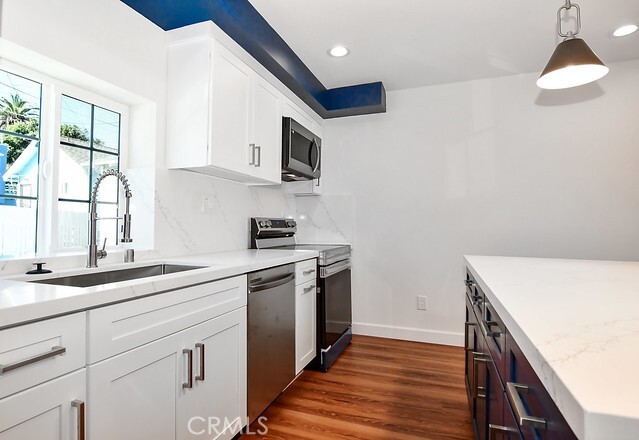 Building Photo - 1391 Grand Ave