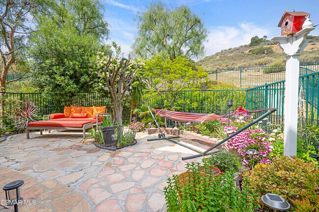 Building Photo - 545 Lorabel Way