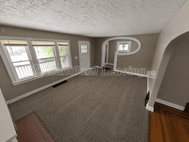 Building Photo - Character-Filled 3-Bedroom Colonial