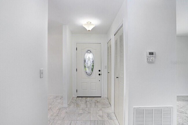 Building Photo - 2306 Lancaster Dr